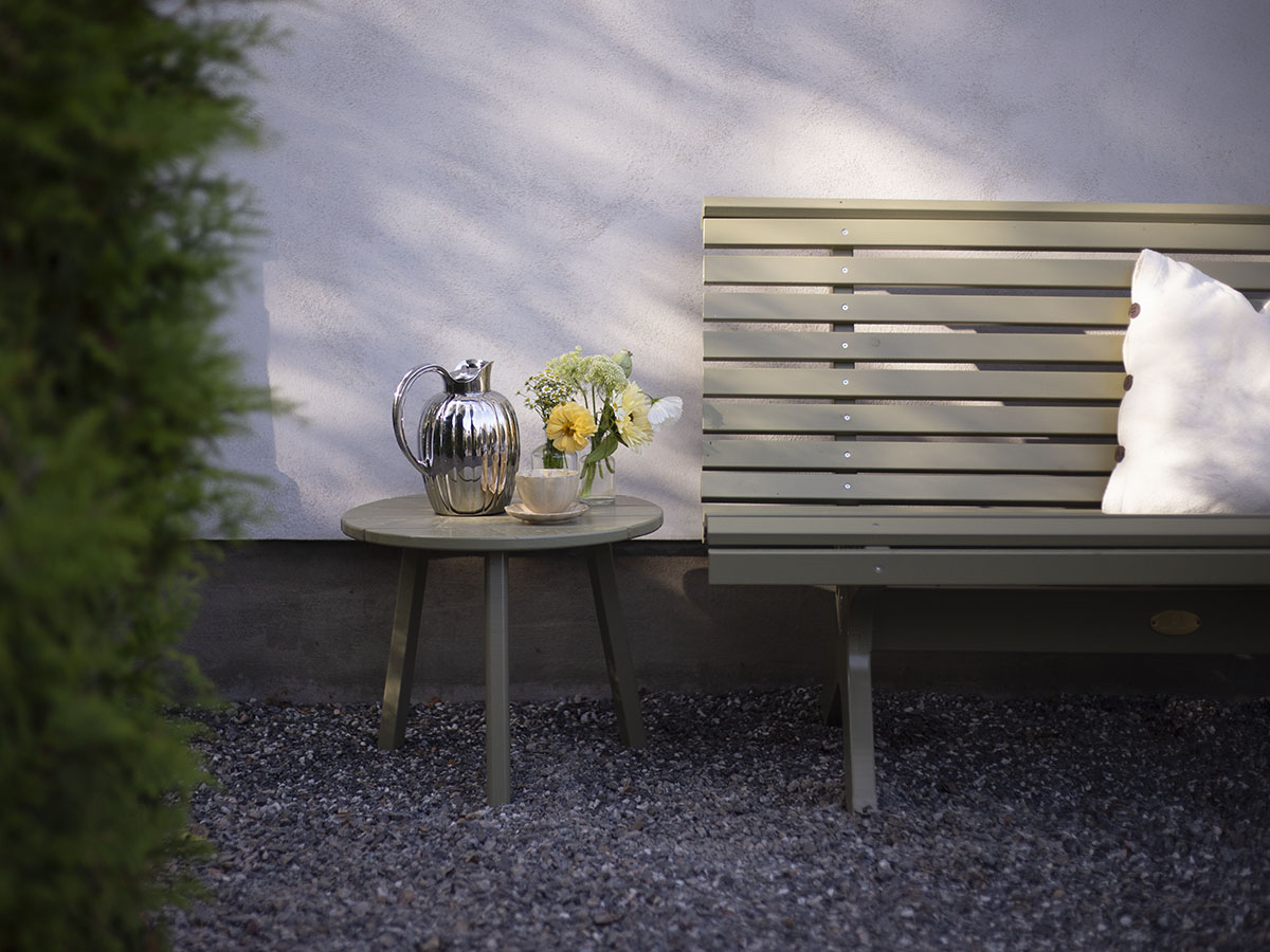 LUND SOFA ANTIQUE GREEN