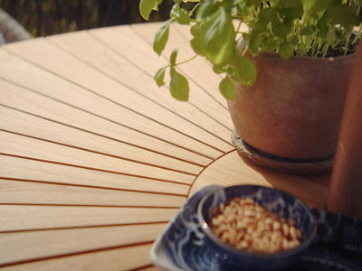 RINGSJÖ Ø150 CM BROWN TABLE
