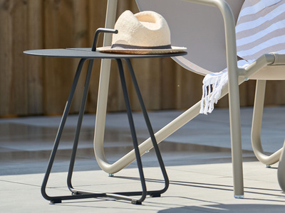 SANDHOLMA TABLE Ø44 CM