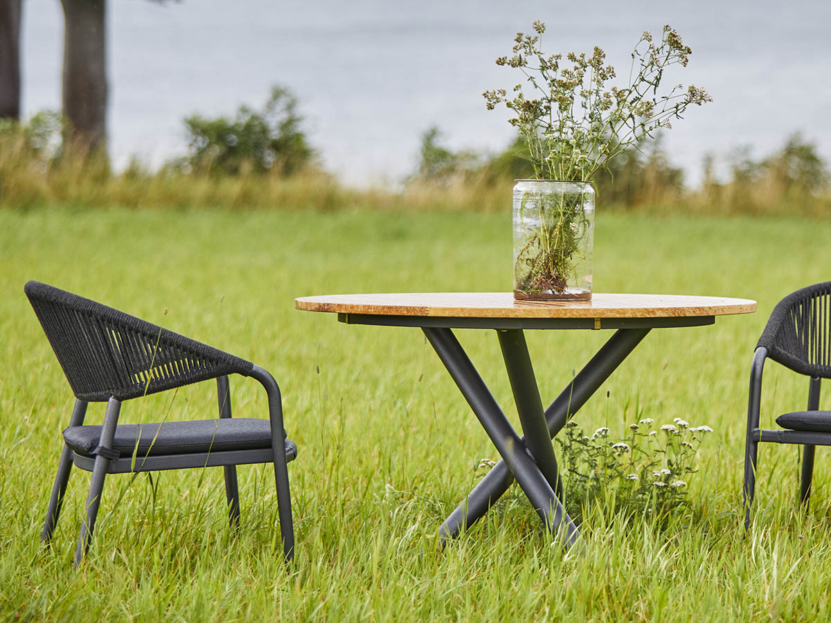 EKERYD CHAIR 1 PACKAGING