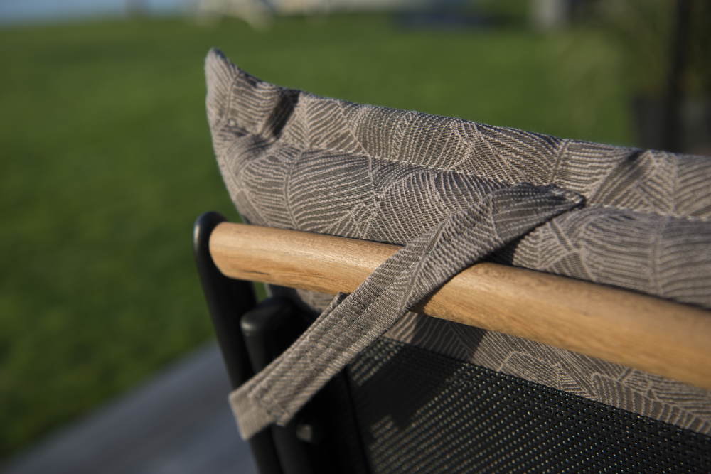 NYDALA POSITIONS CHAIR BLACK