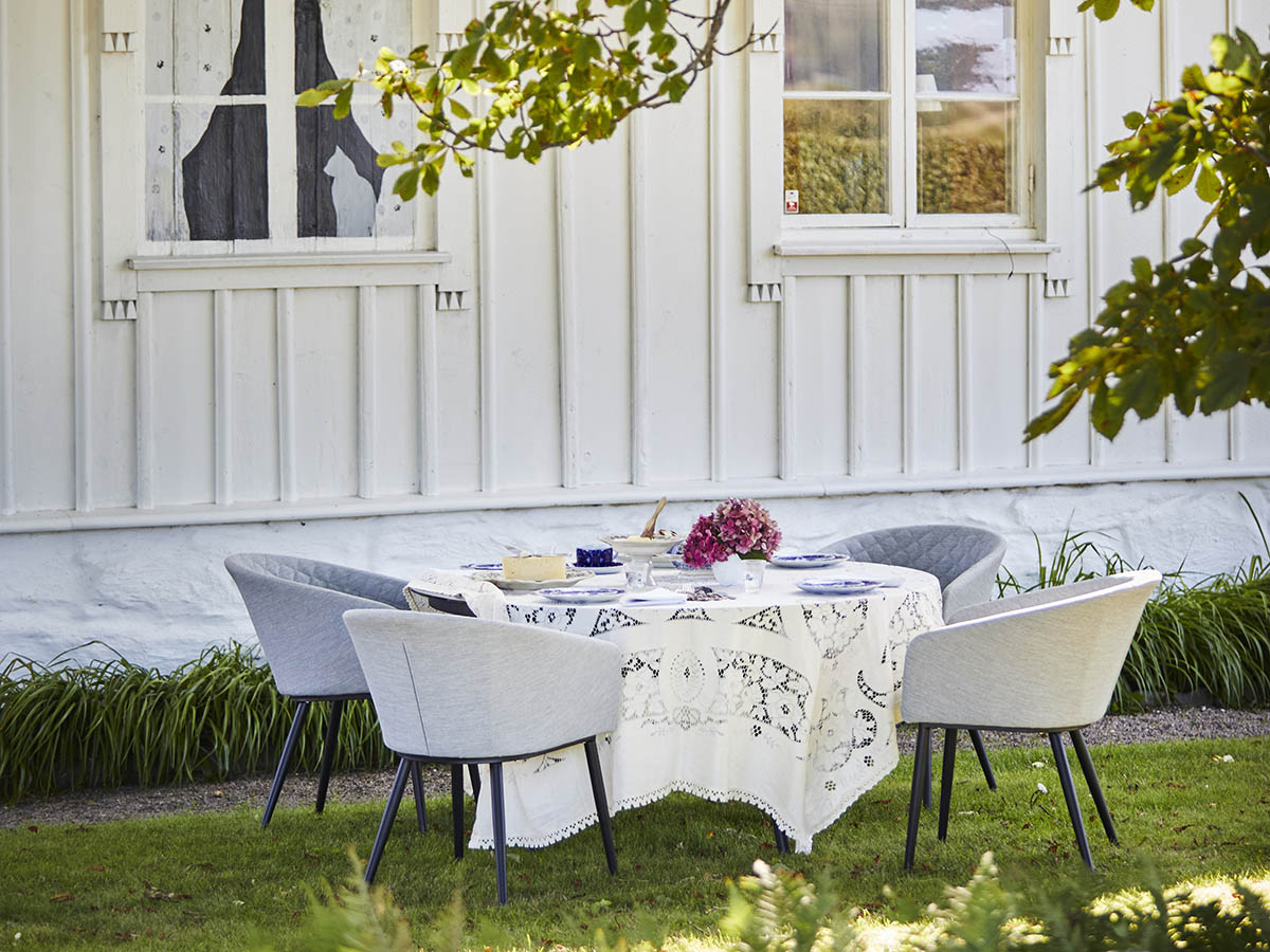 OXHULT TABLE Ø 145 CM