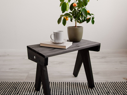 GRANNY BORD FURU SVART OLJAD