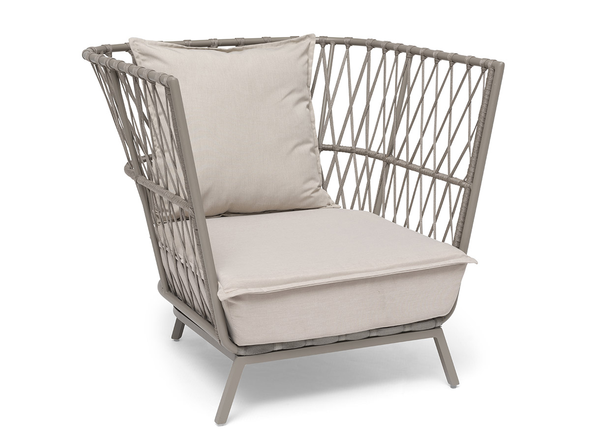 JET SET LOUNGE CHAIR