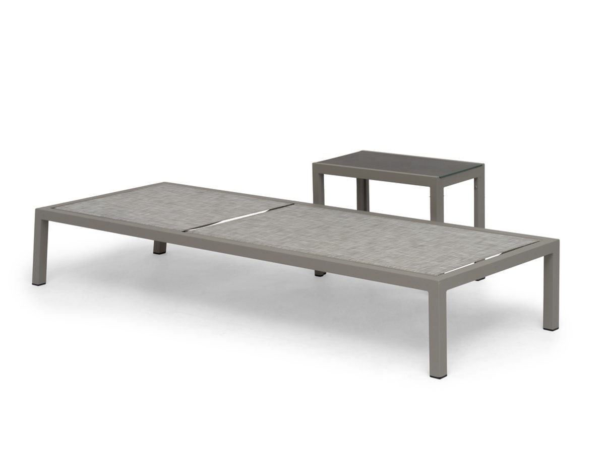 HÅNGER 60X35X47 CM SIDE TABLE SAND